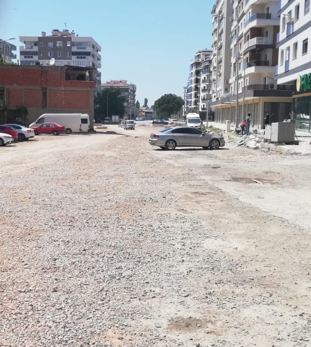 ‘’Battı çıktı yok, kazdı bıraktı var!’’