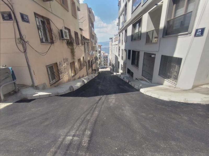 Konak yollarında tam gaz asfalt seferberliği