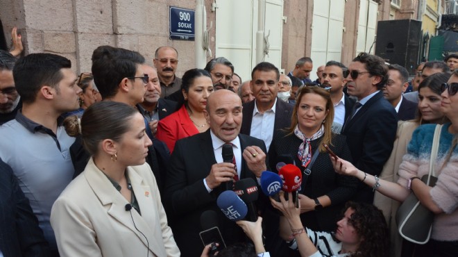 Soyer'e destek seli... Belediye önü eylem alanı!