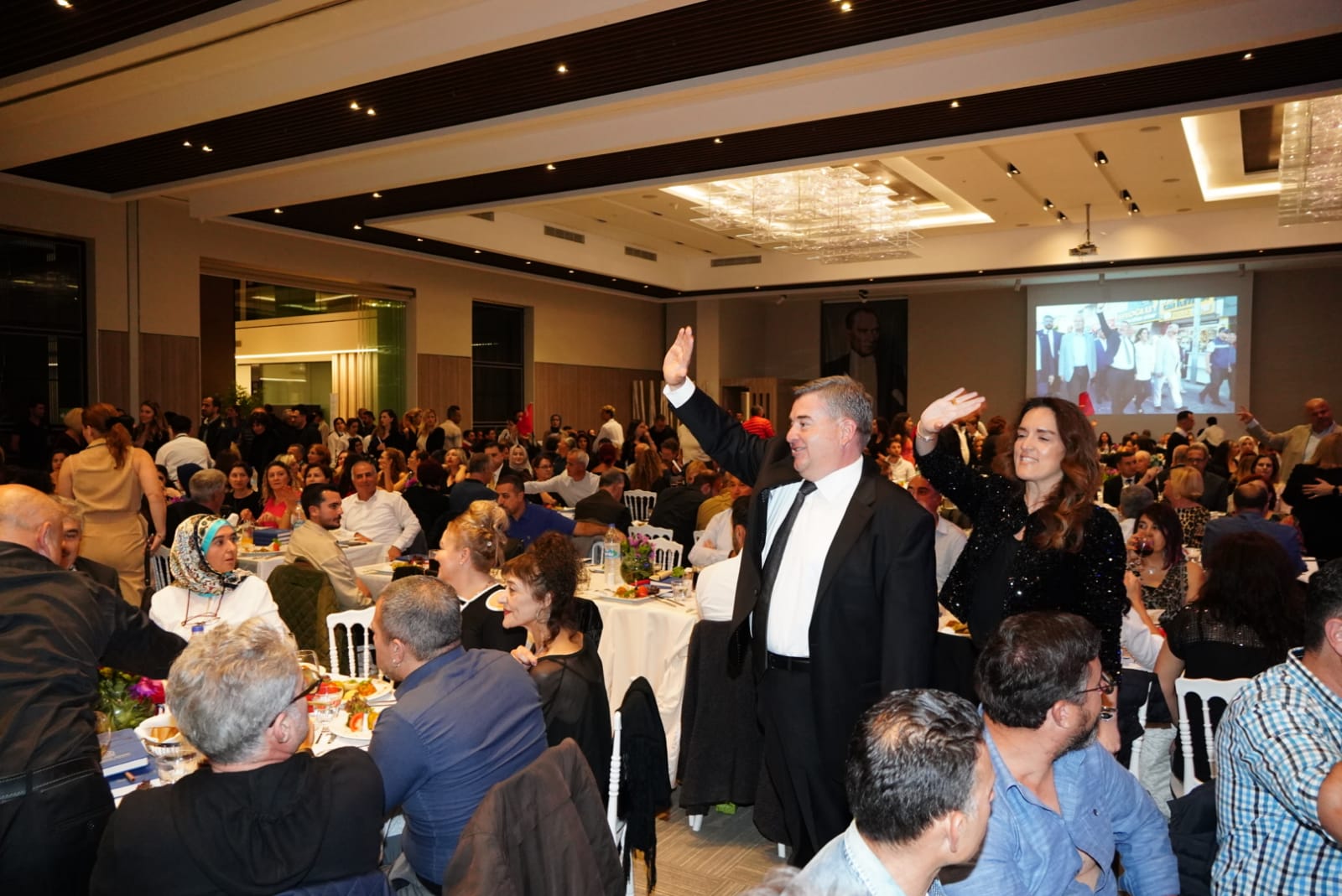 Çeşme'de öğretmenlere özel yemek