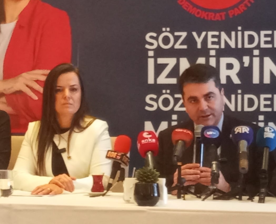 Kırat, İzmir adayını İYİ Parti'den buldu!