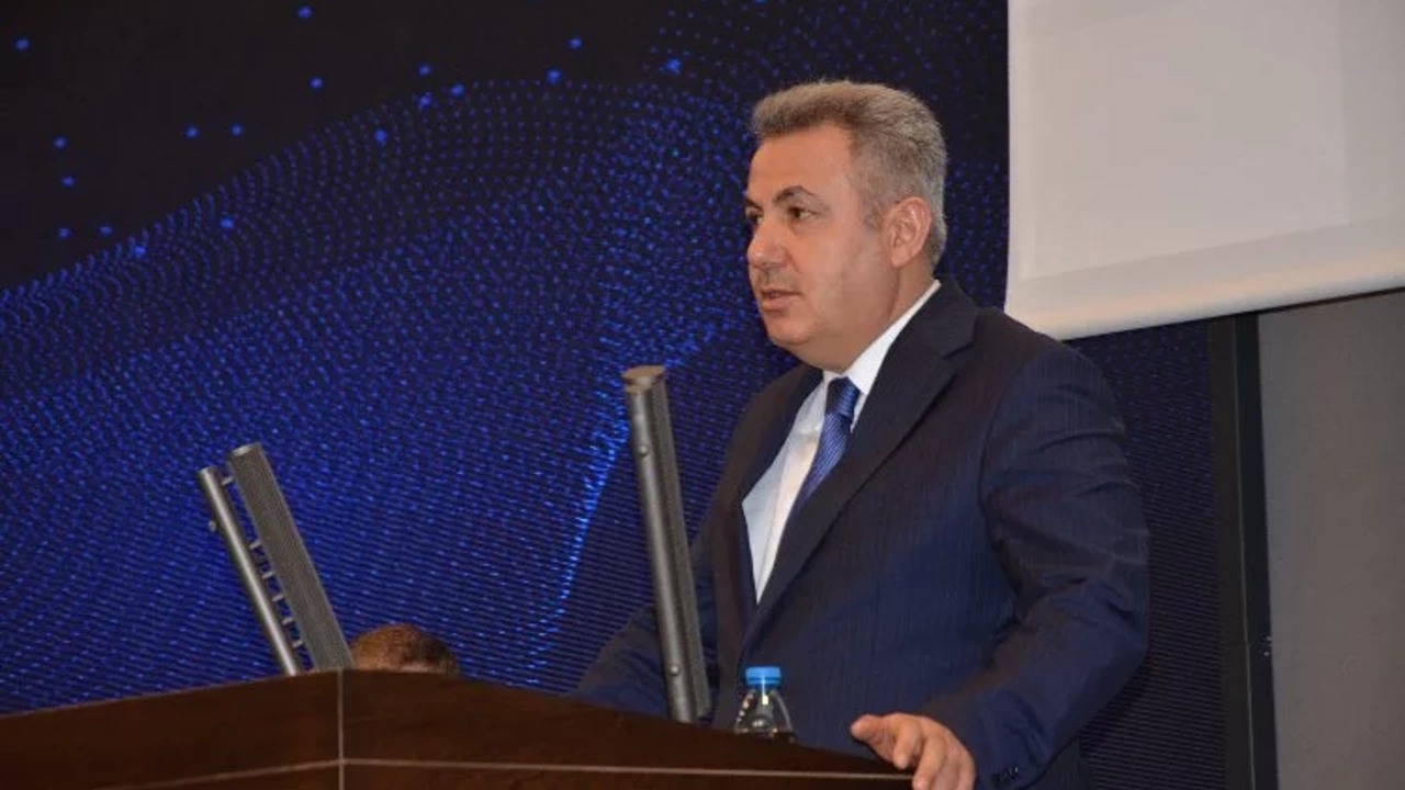 İzmir Valisi'nden dikkat çeken uyarı: Yakında araçlarımızı Avrupa'ya almayabilirler!