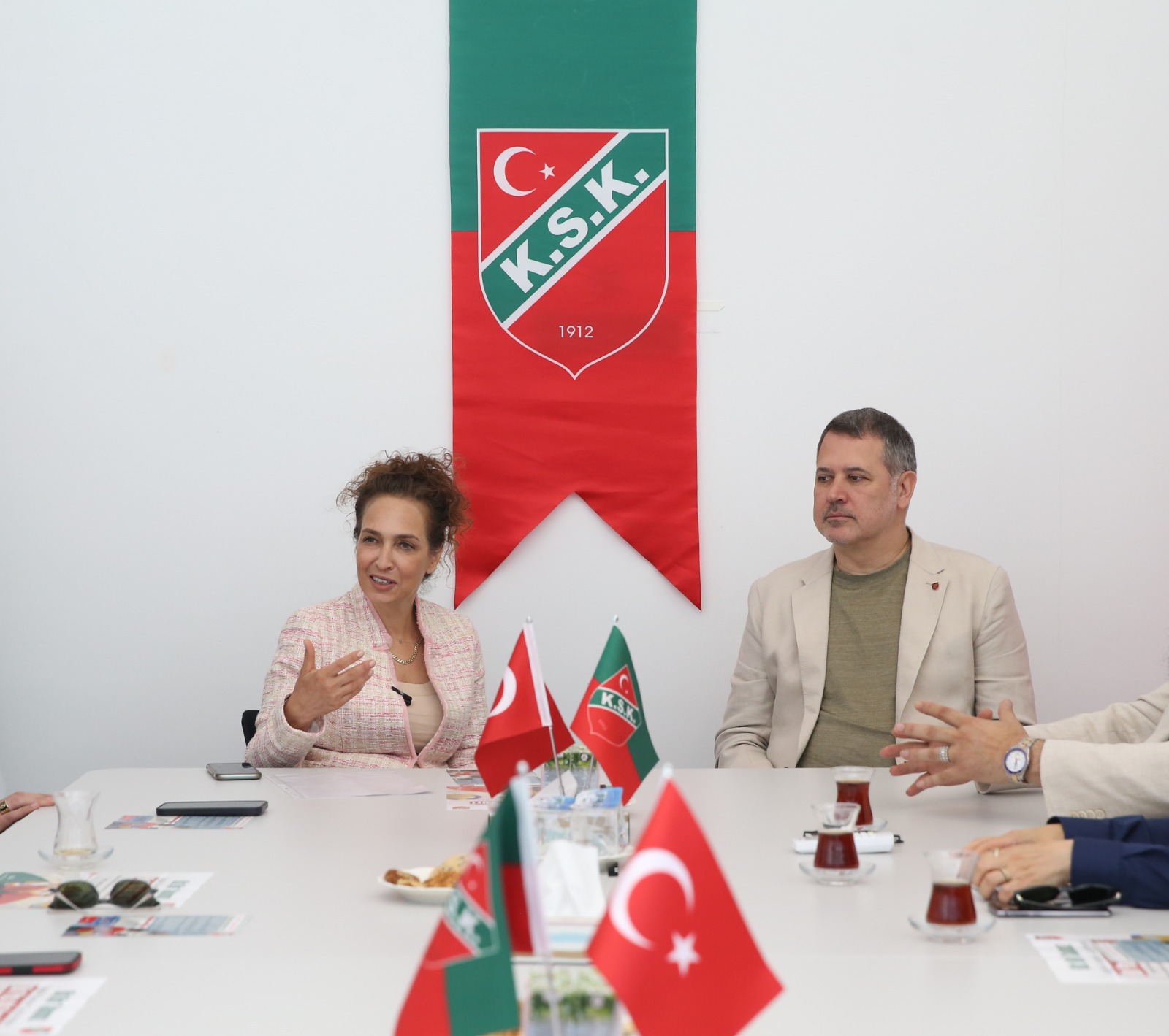 Karşıyaka’dan Türkiye’ye örnek iş birliği... HPV Aşı Kampanyası başlıyor!