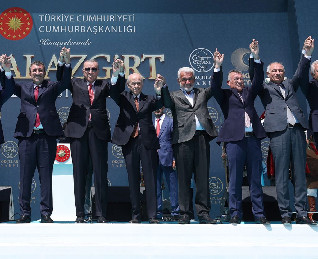 CHP PM ÜYESİ HÜSEYİN YAŞAR ; İktisadi ortaklar bir arada...