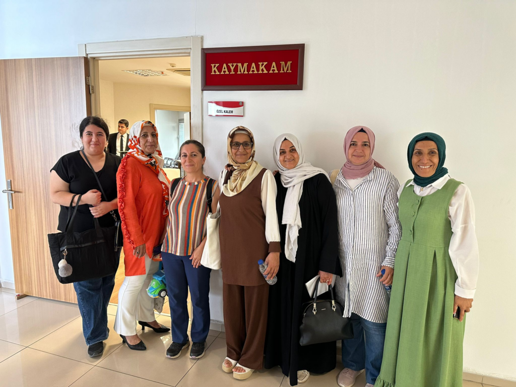 Karabağlar Kaymakamı Özer Dernek Temsilcilerini Duyarlılıkla Karşıladı