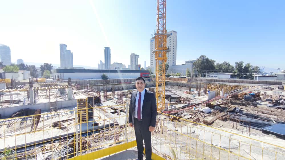 Mirnas Grup'tan İzmir'e iki yeni değer: Bronz Kule ve Azur Ofis yükseliyor