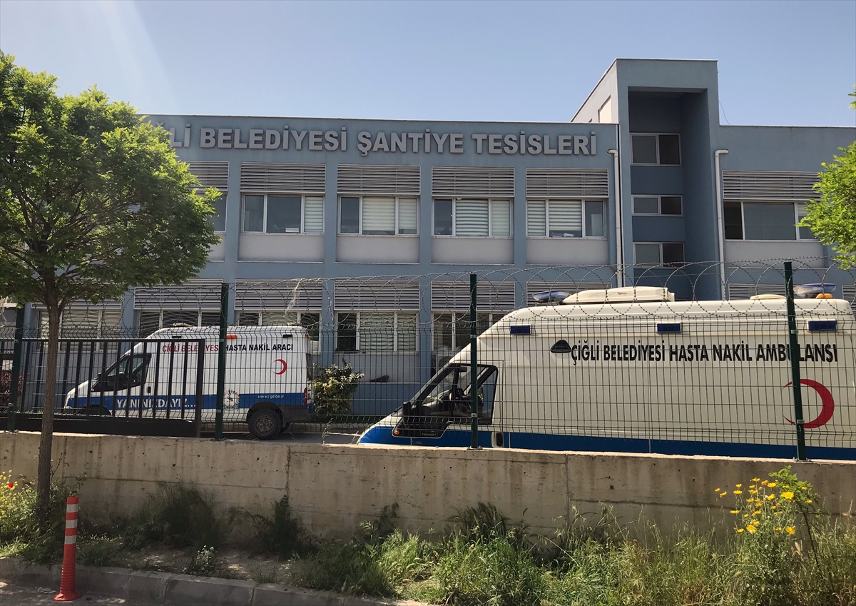 Arkadaşları işten atılınca 700 işçi iş bıraktı