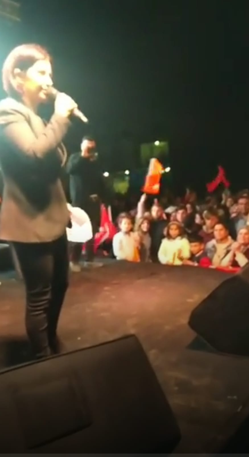 AK PARTİ KİRAZ ADAYI ÖZÇINAR'A HALKIN İLGİSİ GÜN GEÇTİKÇE AZALIYOR!