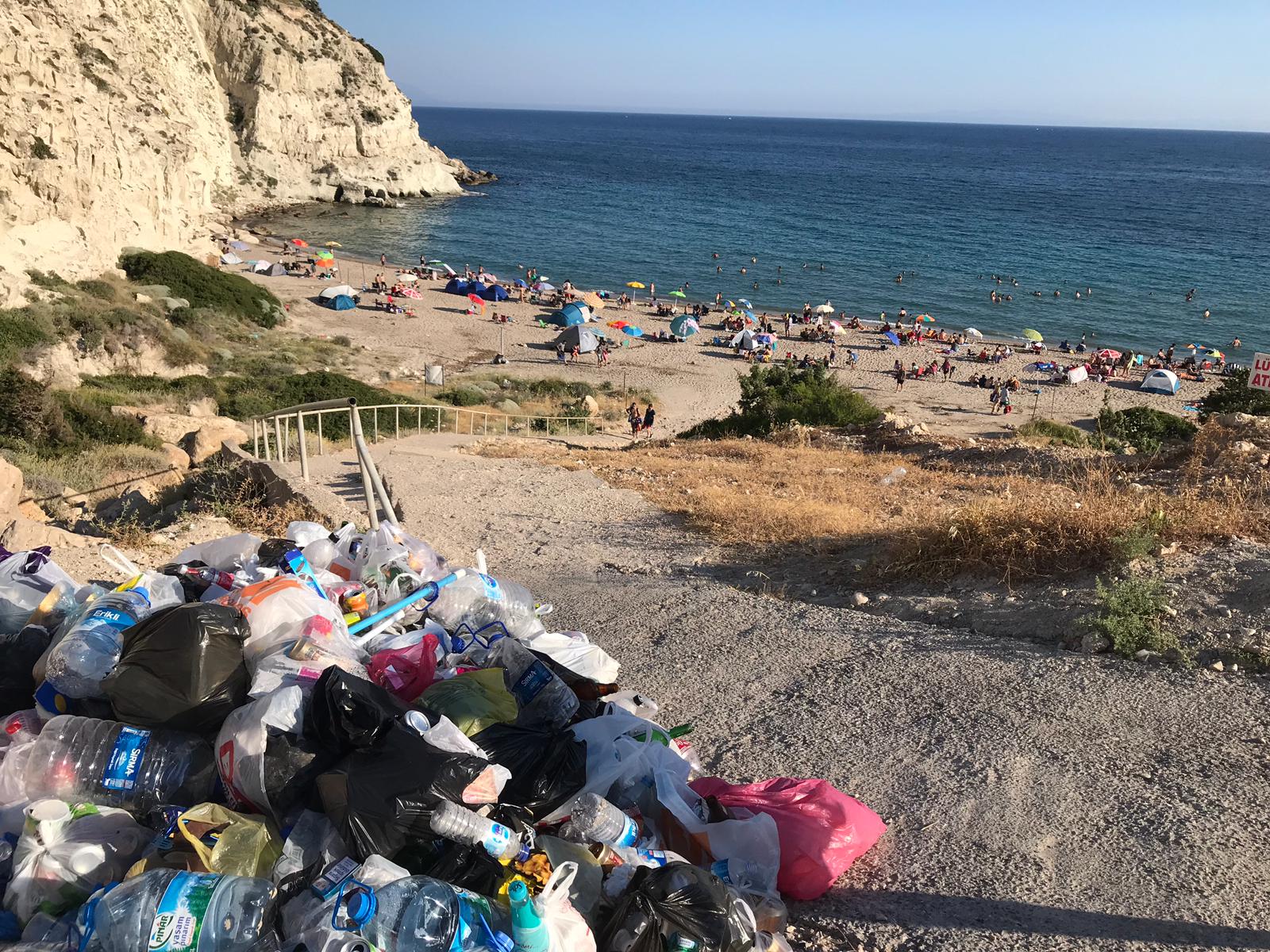 Ovacık Kleopatra Plajı sakinlerinden Çeşme belediye başkanı Oran'a alkış!