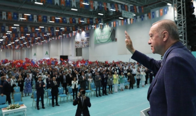 CHP Konak’ta skandal: Erdoğan'ın programına katılan muhtarlara disiplin yolu!