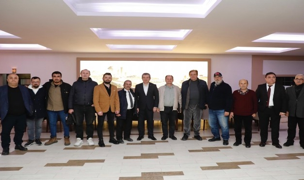 Başkan Koştu gazetecilerle bir araya geldi