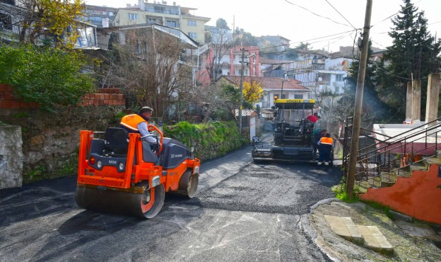 Karabağlar&#039;ın asfalt raporu