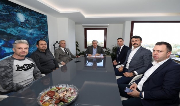 Narlıdere&#039;de TİS sevinci!