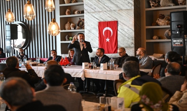 AK Parti adayı Dağ: İzmir&#039;in şehr-i emini olmaya talibim!