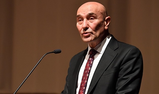 Başkan Soyer’den demokrasi vurgusu