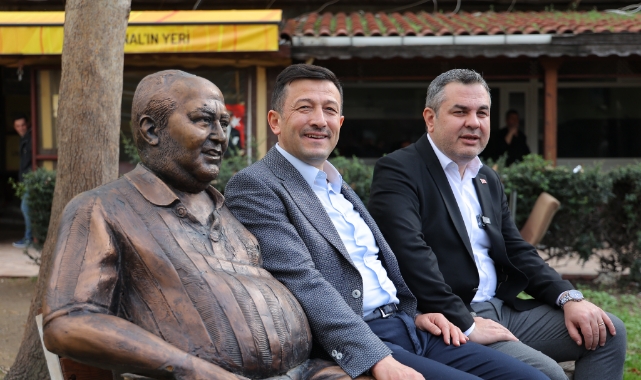 “Gelin 31 Mart akşamı bu aşıklar ile maşukları buluşturalım.”