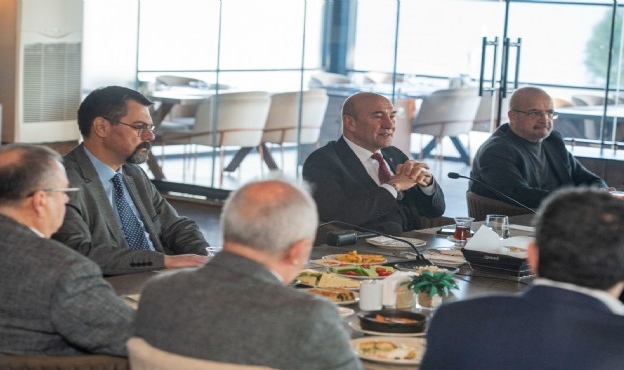 Soyer şirket yöneticileriyle buluştu: İzmir’e şaibesiz bir iz bırakıyoruz!