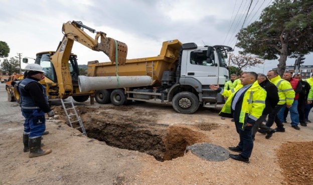 Aliağa&#039;nın kanalizasyon sorununa neşter!