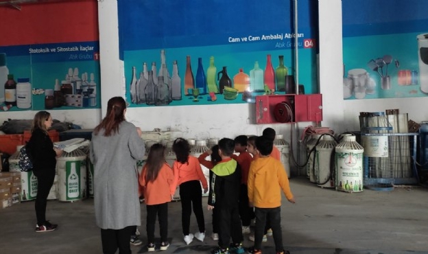 Karşıyakalı miniklere çevreci aşı!