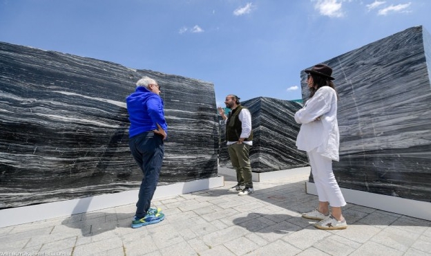 Doğaltaşın kalbi İzmir&#039;de atacak!