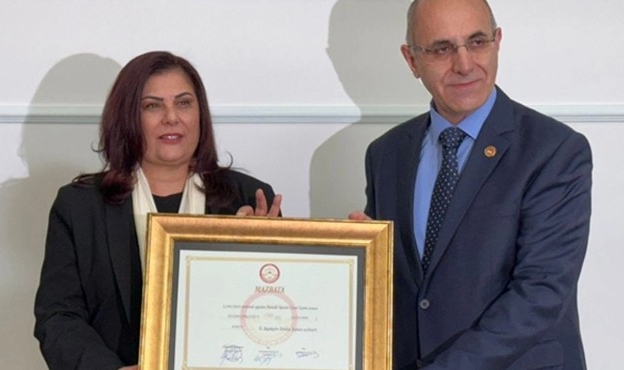 Topuklu Efe&#039;ye &#039;yemekhane&#039; ayıbı!