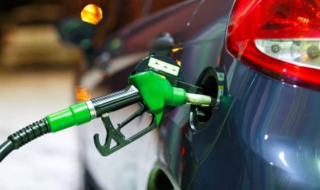 Benzin ve motorine indirim geliyor