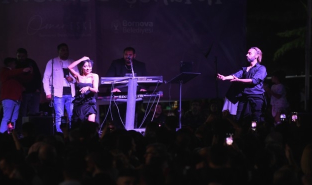 Bornova&#039;da Hıdırellez coşkuyla kutlandı