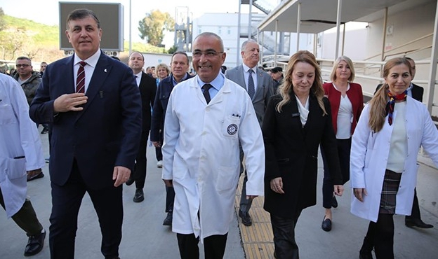 Eşrefpaşa Hastanesi&#039;nde &#039;ihale&#039; istifaları!