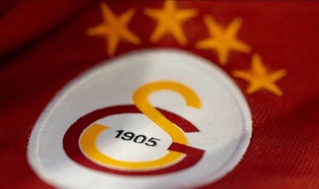 Galatasaray&#039;a UEFA&#039;dan ceza