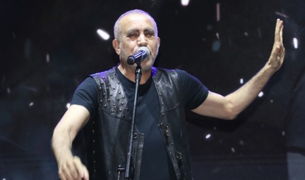 İzmir Marşı açıklaması: Hayır yuhalanmadım!