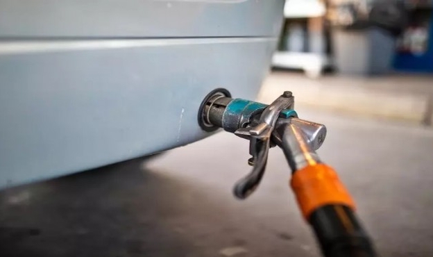 Araç sahipleri müjde... Otogaza indirim geliyor!