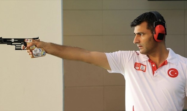 Milli atıcı Yusuf Dikeç, Paris 2024 kotası aldı