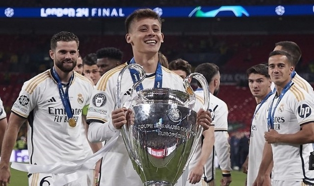 Real Madrid&#039;de Arda Güler çılgınlığı!