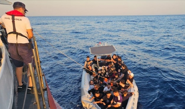 Avrupa hayalleri yarım kaldı... Göçmenler yakalandı!