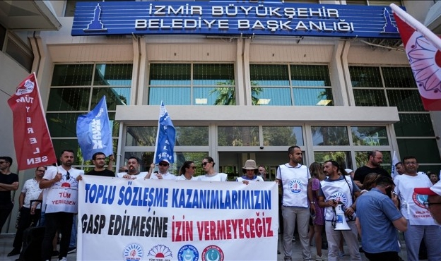 Büyükşehir&#039;de TİS masası yine dağıldı, gözler eylemde: 16 bin 750 TL SDT&#039;ye ret!