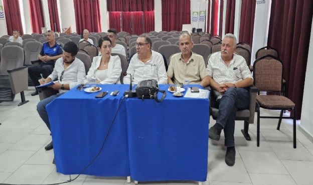 Foça&#039;da gündem akaryakıt istasyonu… 10 yıllık ihalesiz devir!