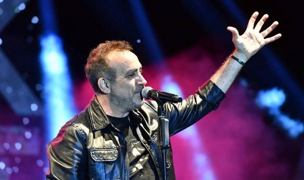 Haluk Levent hastaneye kaldırıldı!