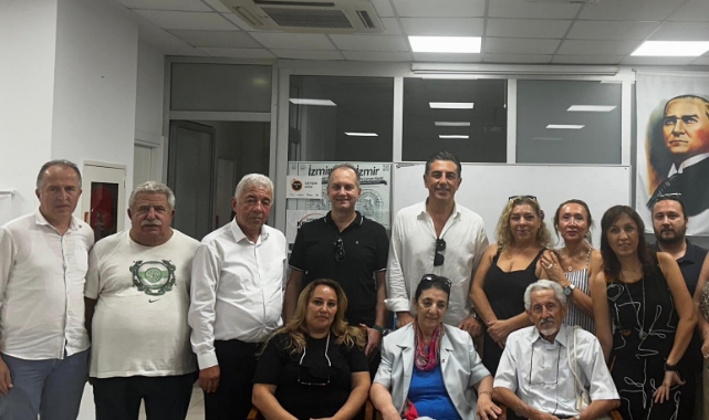 İzmirliler Derneği Yeni Başkan ve Yönetim Kurulunu Seçti