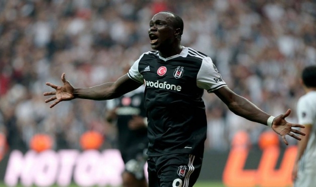 Ayrılık şartı belli oldu: Beşiktaş&#039;ta Aboubakar çıkmazı!