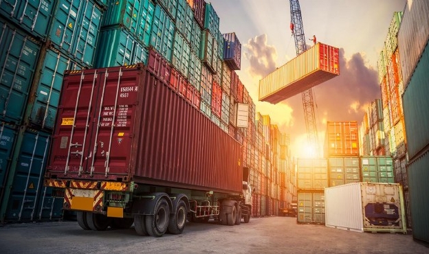 Bakan duyurdu: İhracatçılara 5 milyarlık ilave destek!