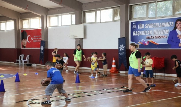 Çerçioğlu&#039;ndan çocukların gelişimine tam destek