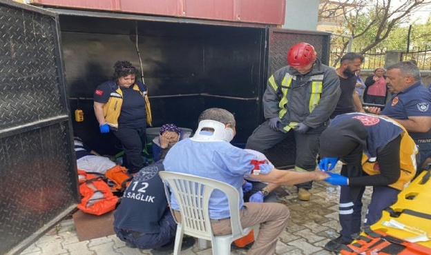 Engelli asansörü 10 metreden çakıldı: 1&#039;i engelli, 4 yaralı