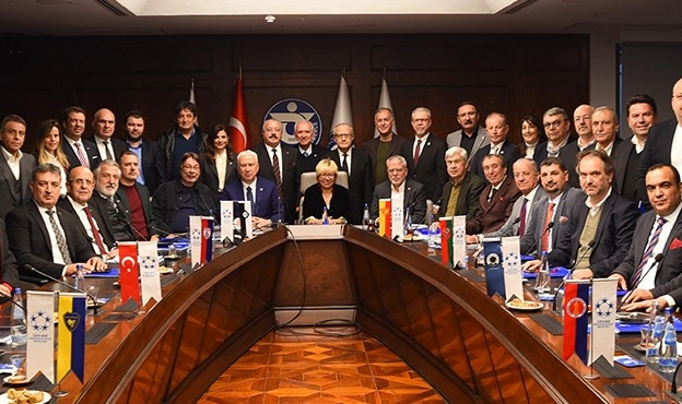 İZVAK&#039;tan İzmir futboluna destek çağrısı