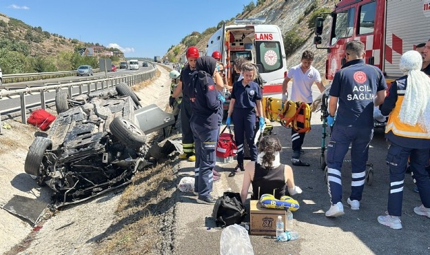 Kaza sonrası kavga: Sürücüyü boğazından bıçakladı!