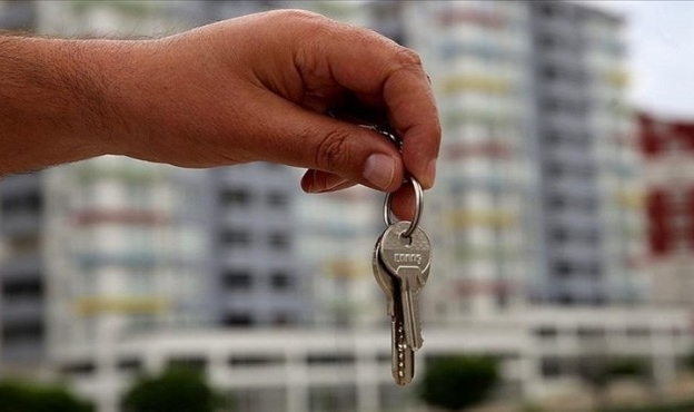 Konut fiyatları reel olarak geriliyor