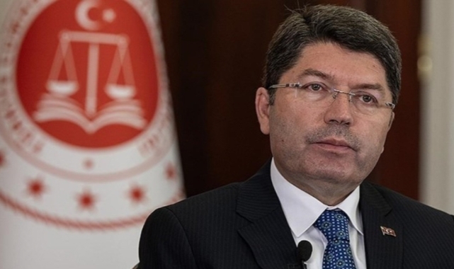 Bakan Tunç&#039;tan &#039;yeni anayasa&#039; açıklaması!