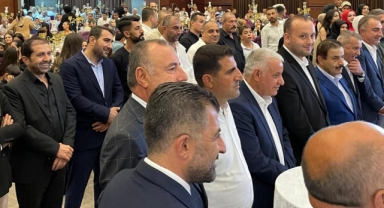 İSTANBUL'DA MİTİNG GİBİ "DÜĞÜN"