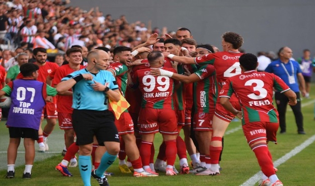 Kaf-Kaf zirve yarışına ortak!