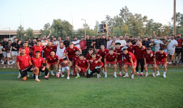 Karşıyaka sahneye çıkıyor