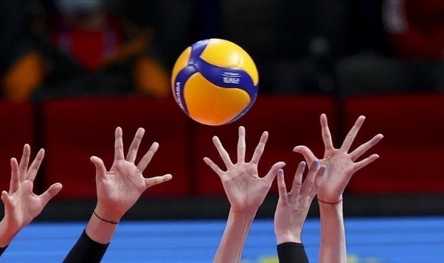 Göztepe ve Karşıyaka voleybolda 5&#039;te 5 istiyor